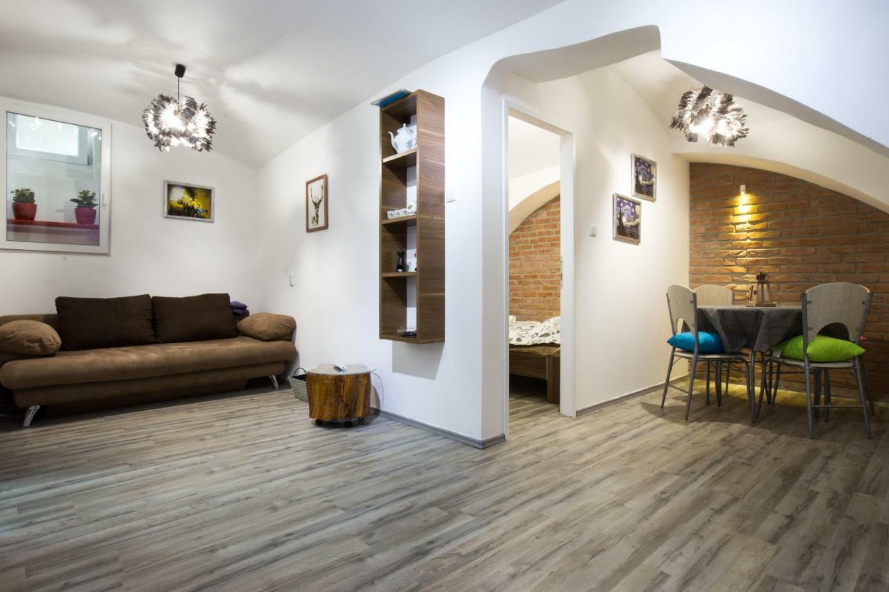 Apartman Vita Apartment *